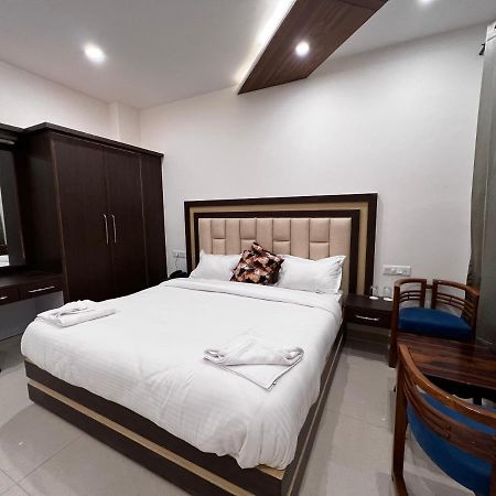 Hotel Himalayan Heritage Sarāhan Eksteriør billede
